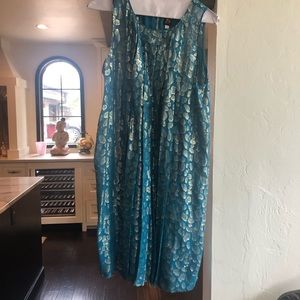 Anthropologie ladies size 6 dress